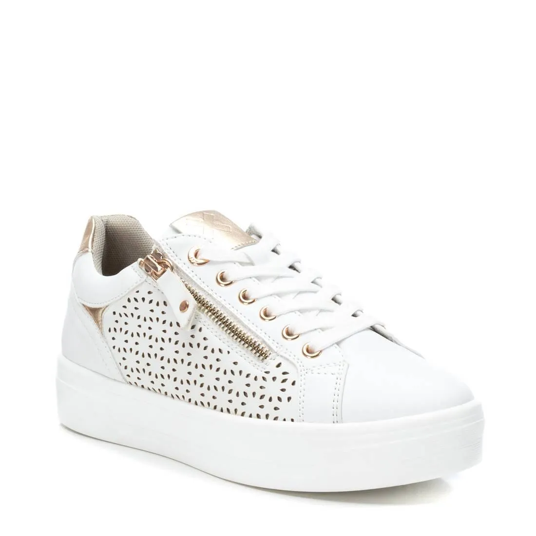 142229 Spanish Leather sneakers with cushioned sole in white