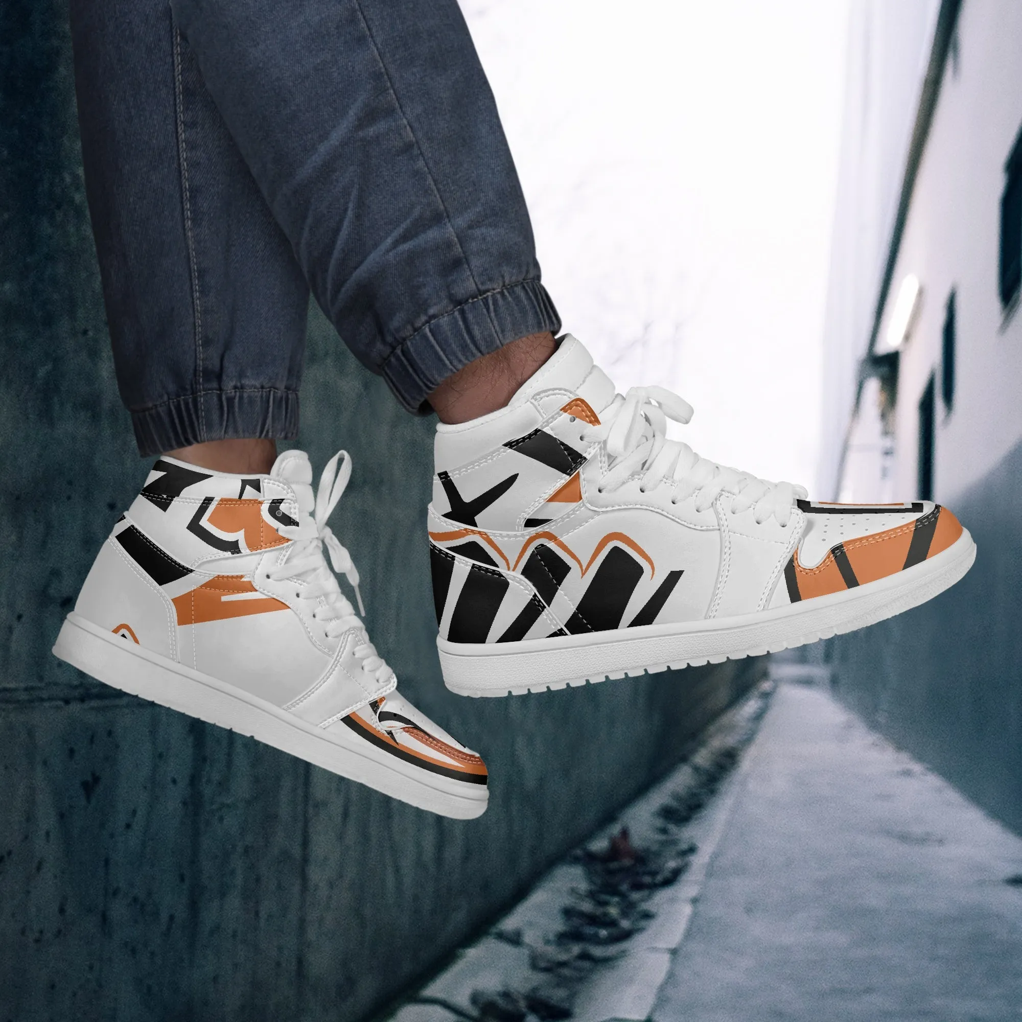 236. New High-Top Leather Sneakers - White