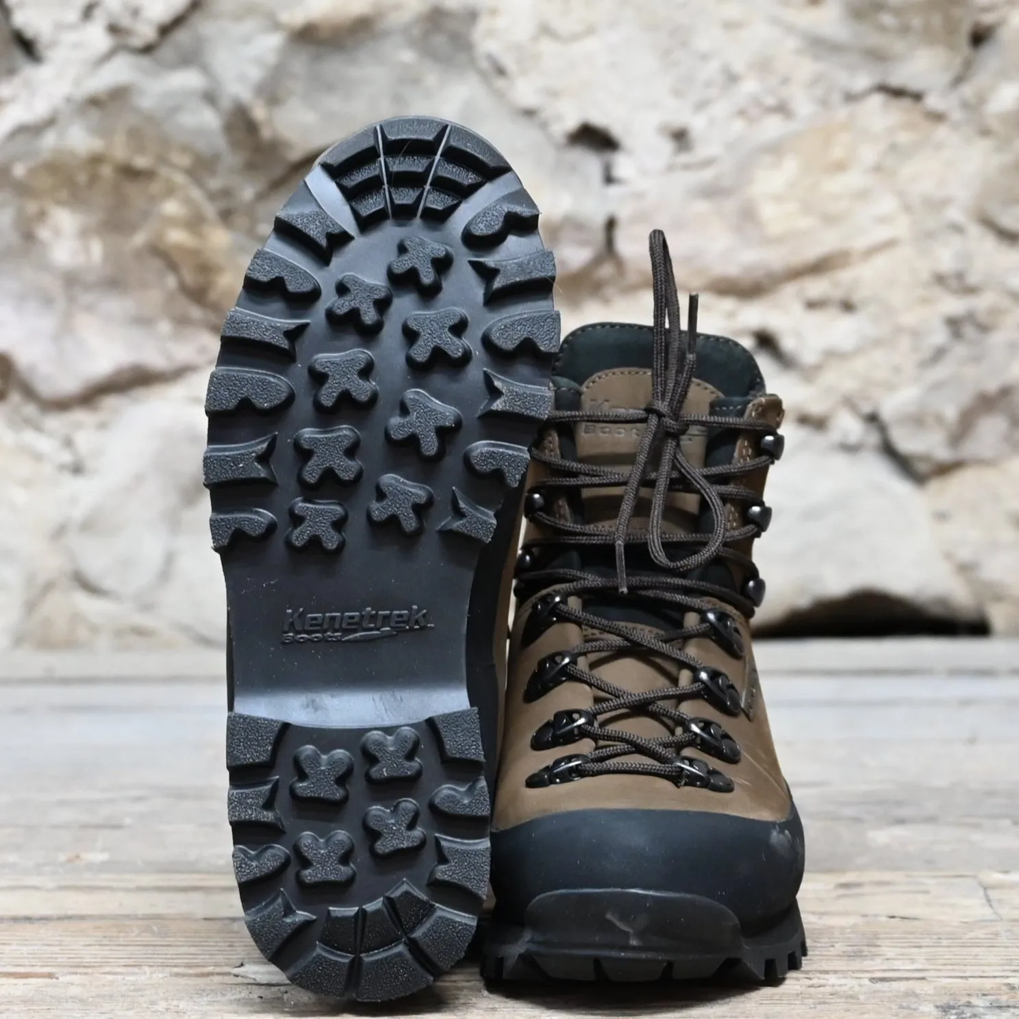 Ladies 7" Lace Up Hiker W/Lightweight K-Talon Outsole