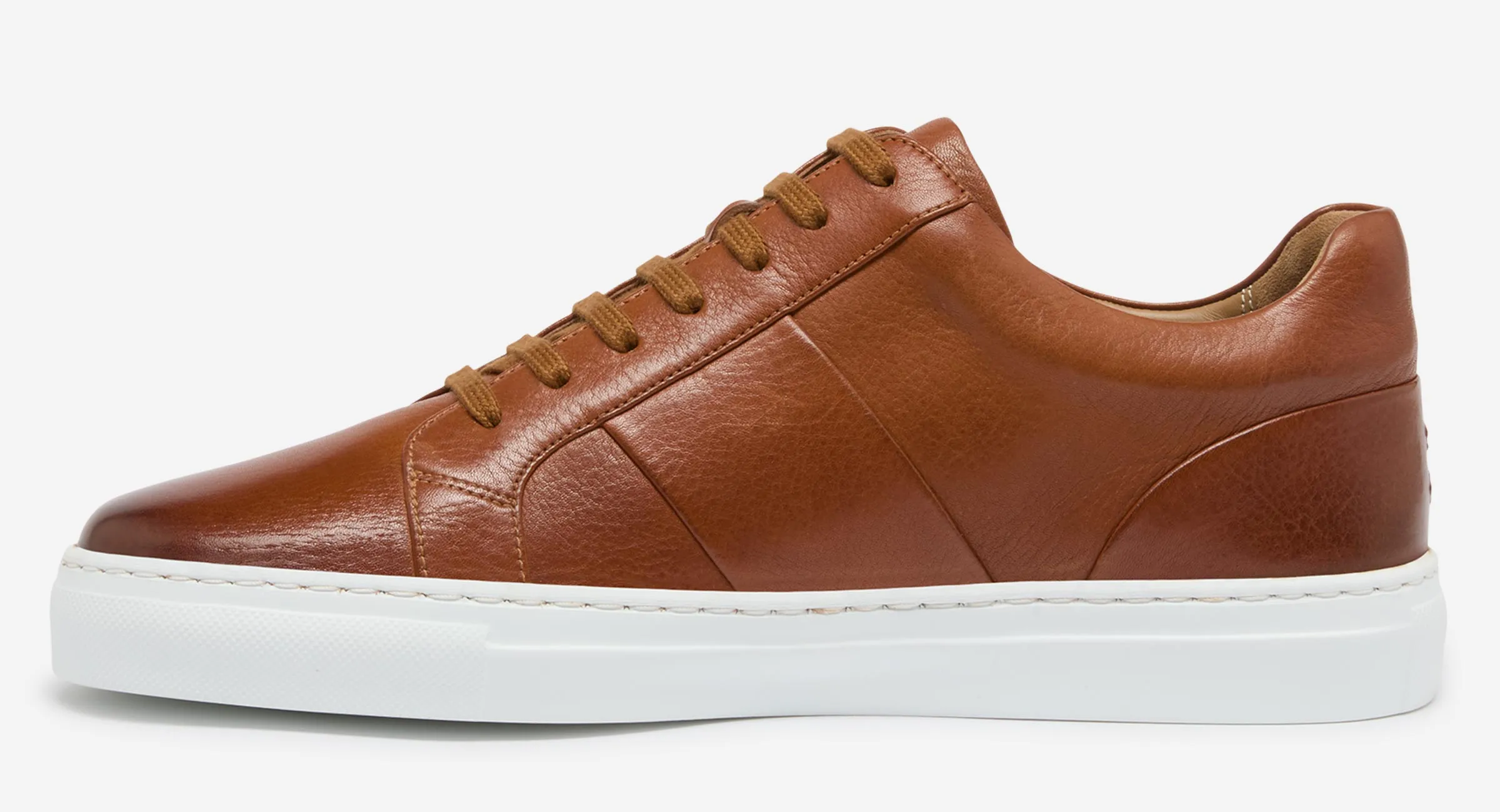 Oliver Sweeney Kendal Trainer in Tan